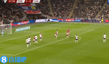 ?强势回归?英格兰队社媒晒里斯-詹姆斯比赛热点图