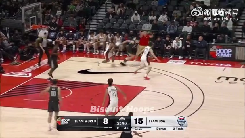 国际队加时告负?张博源6分皆为首节所得 布泽尔儿子轰22+16+6